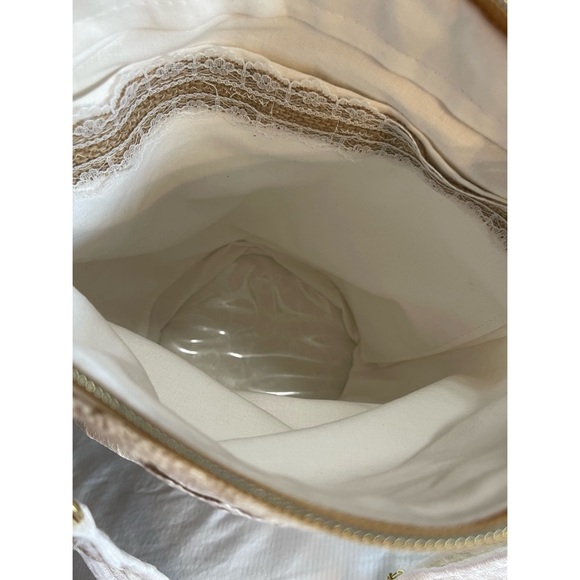 Hand Crafted Boho White Lace Bucket Bag NWT - Picture 8 of 16